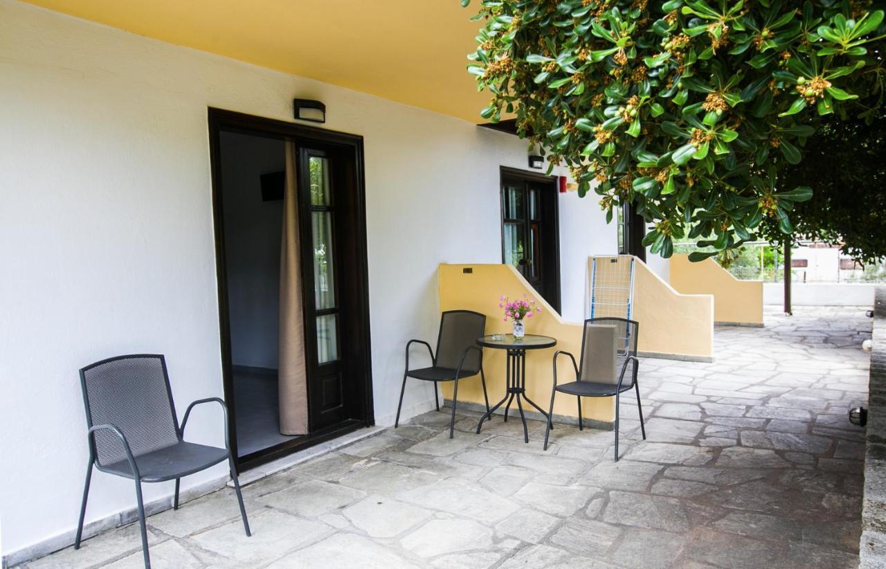 Grigoriou Apartments Polihrono Polychrono Bagian luar foto